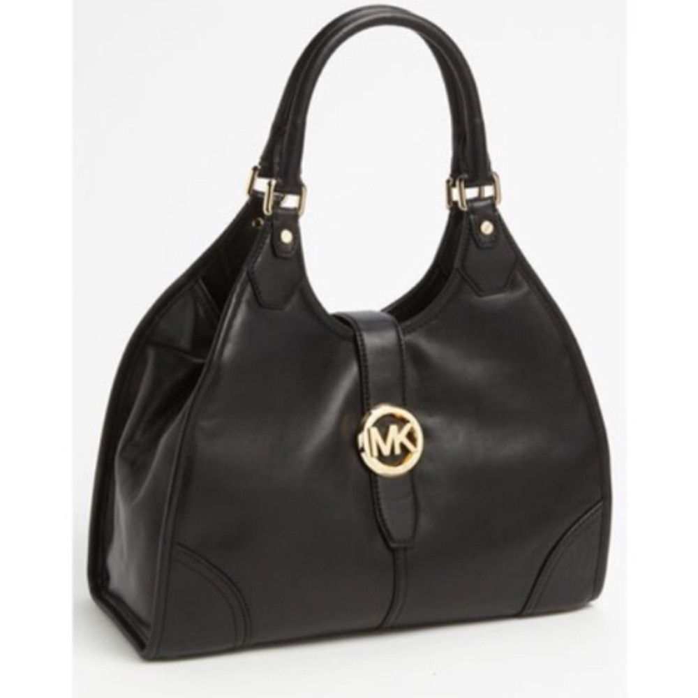 🔴SALE!!! Michael Kors black leather shoulder bag